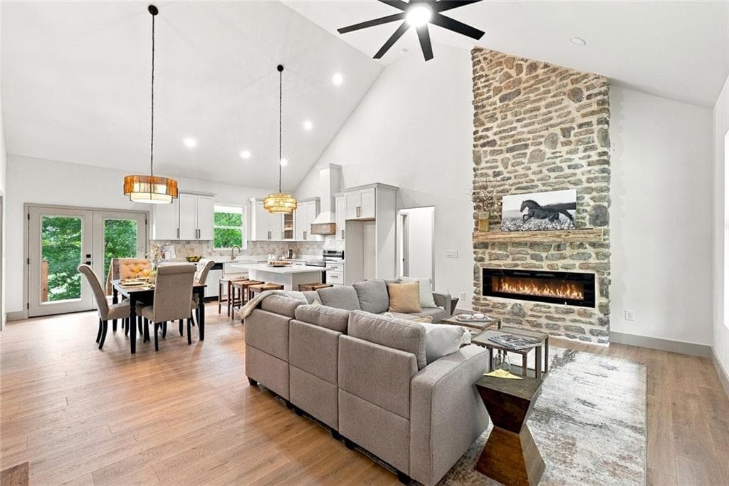 3 bedroom, 2 bathroom, 1,425 sq ft single family residence for sale at 4053 Maple Grove Church Road, Resaca, GA 30735 — photo 6