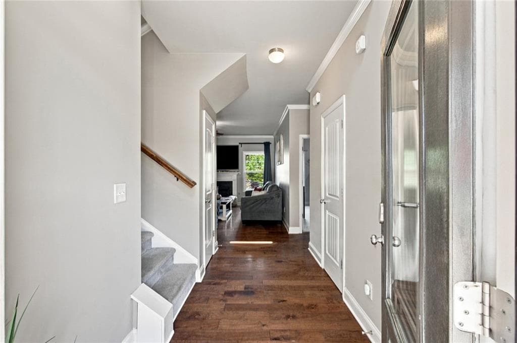 4 bedroom, 4 bathroom, 2,694 sq ft single family residence for sale at 45 Oakley Way, Dallas, GA 30132 — photo 4
