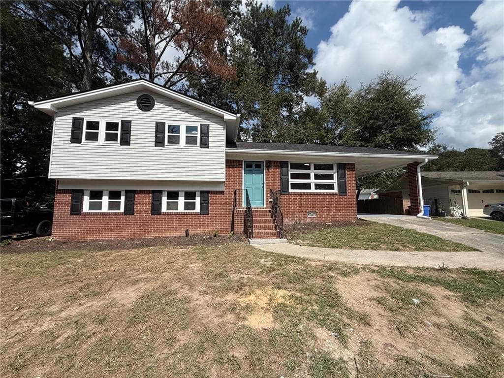 4 bedroom, 3 bathroom, 1,946 sq ft home for sale at 3229 Vanderbilt Lane, Atlanta, GA
