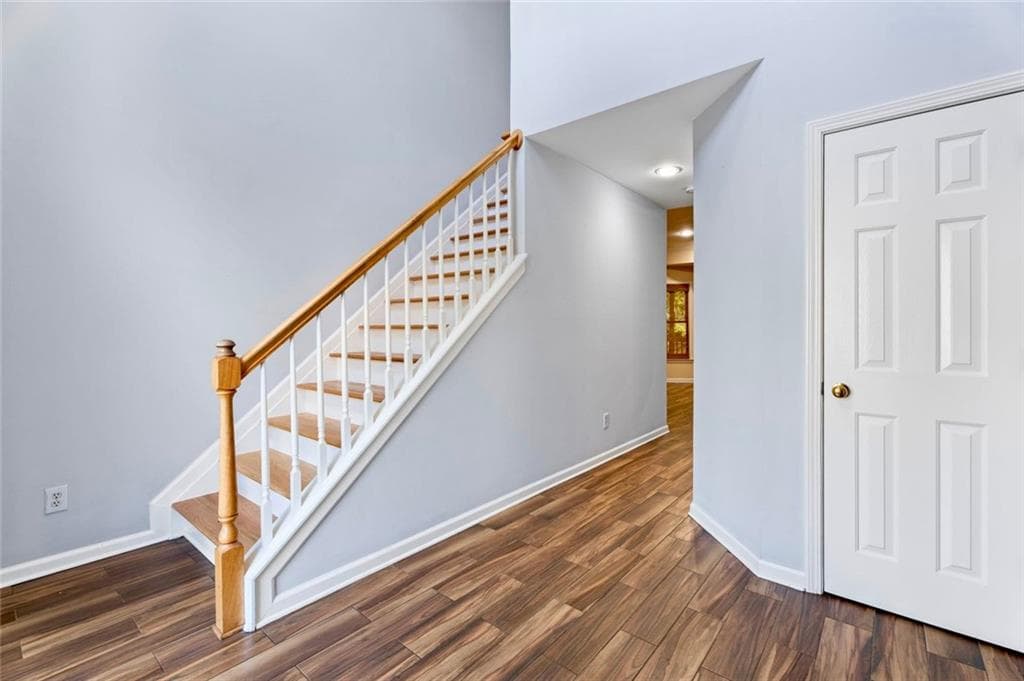 4 bedroom, 3 bathroom, 3,824 sq ft single family residence for sale at 3378 Willbrooke Court, Duluth, GA 30096 — photo 6
