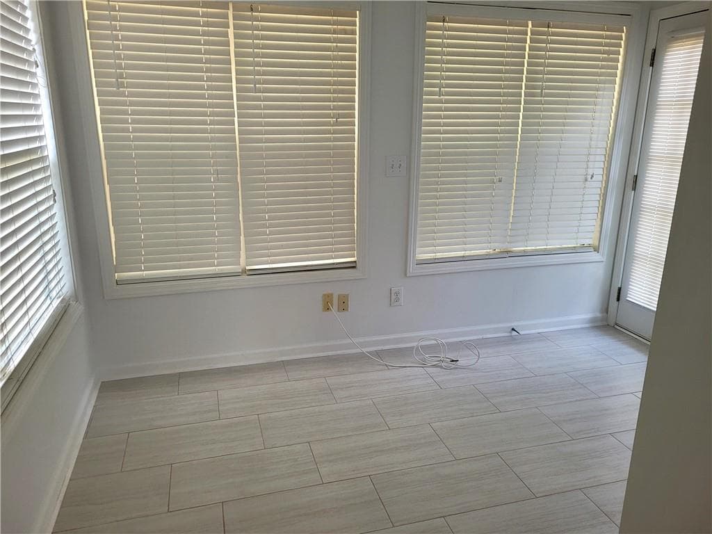 3 bedroom, 2 bathroom, 1,742 sq ft single family residence for rent at 2360 Pettit Drive, Conyers, GA 30012 for $2,000 a month — photo 6