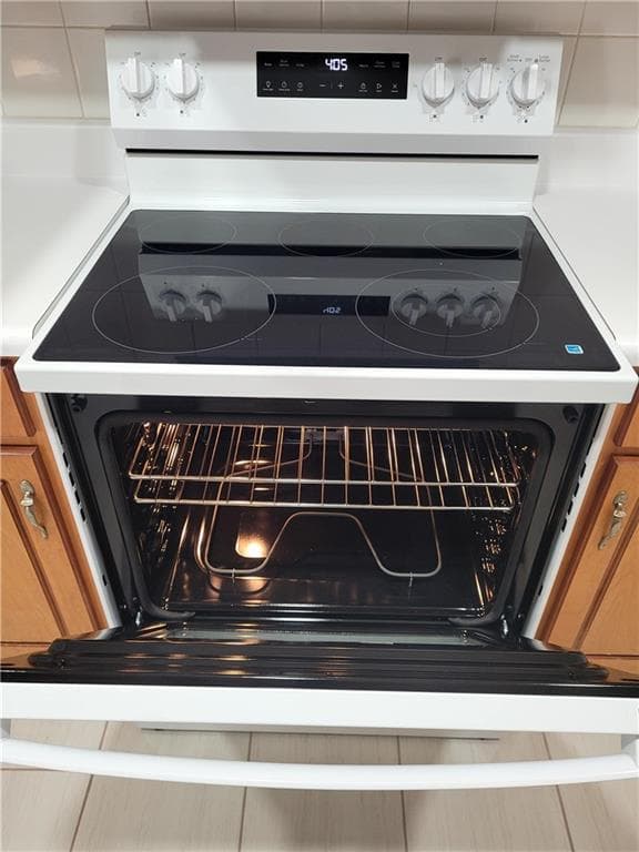 3 bedroom, 2 bathroom, 1,742 sq ft single family residence for rent at 2360 Pettit Drive, Conyers, GA 30012 for $2,000 a month — photo 10