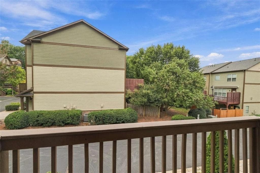 3 bedroom, 4 bathroom, 2,262 sq ft townhouse for sale at 710 Emeril Drive, Avondale Estates, GA 30002 — photo 9