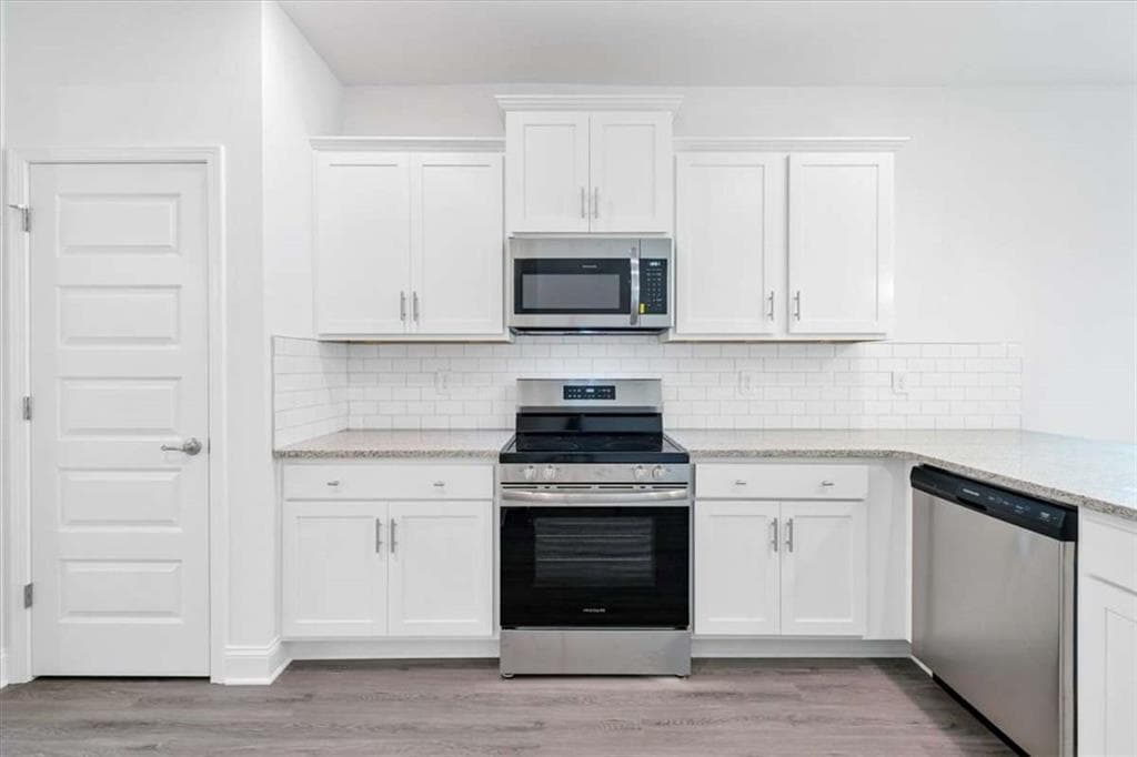 4 bedroom, 2 bathroom, 2,030 sq ft single family residence for sale at 317 Angela Avenue, Bowdon, GA 30108 — photo 5