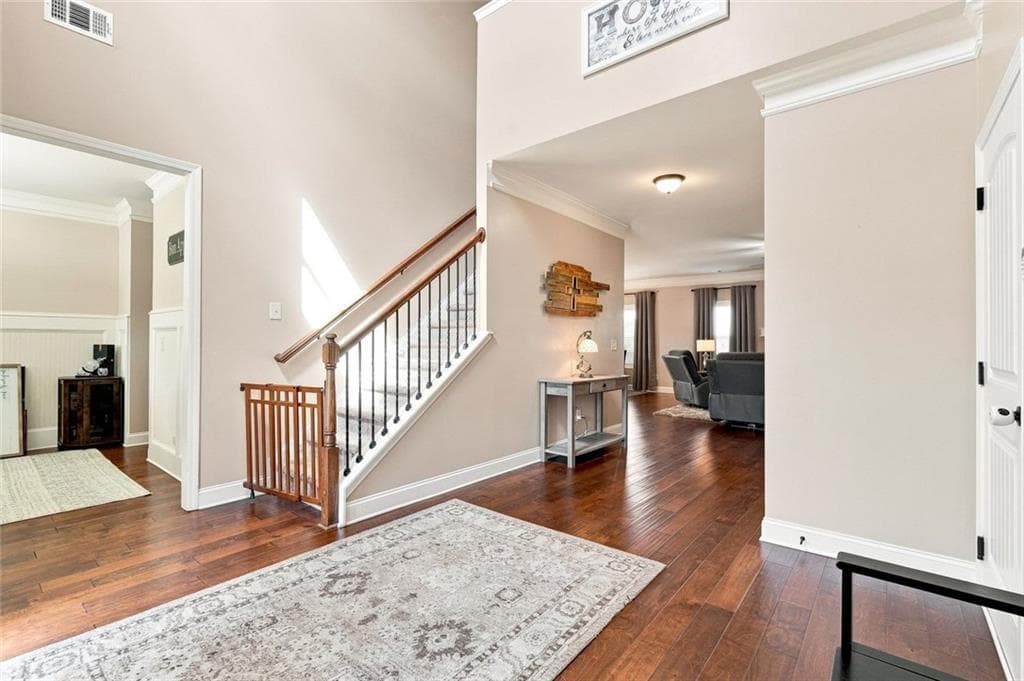 4 bedroom, 3 bathroom, 2,704 sq ft single family residence under contract at 334 Red Cap Circle, Jefferson, GA 30549 — photo 2