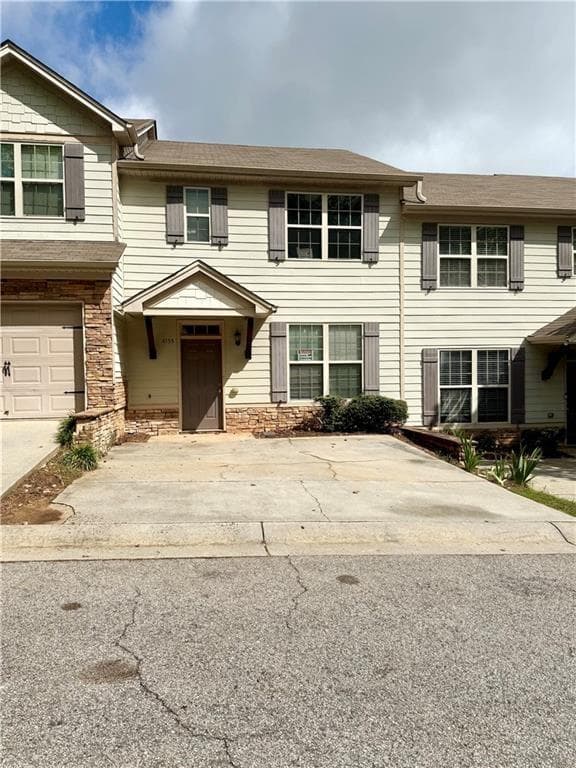 3 bedroom, 3 bathroom, 1,632 sq ft townhouse for rent at 4153 Park Chase Drive, East Point, GA 30344 for $1,795 a month — photo 2