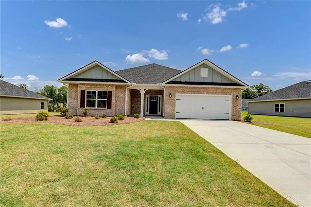 4 bedroom, 2 bathroom, 1,902 sq ft home for sale at 321 Angela Avenue, Bowdon, GA
