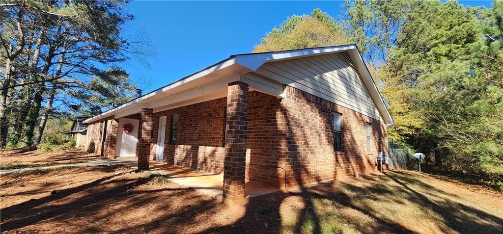 duplex for sale at 144 W Paces Drive, Athens, GA 30605 — photo 2