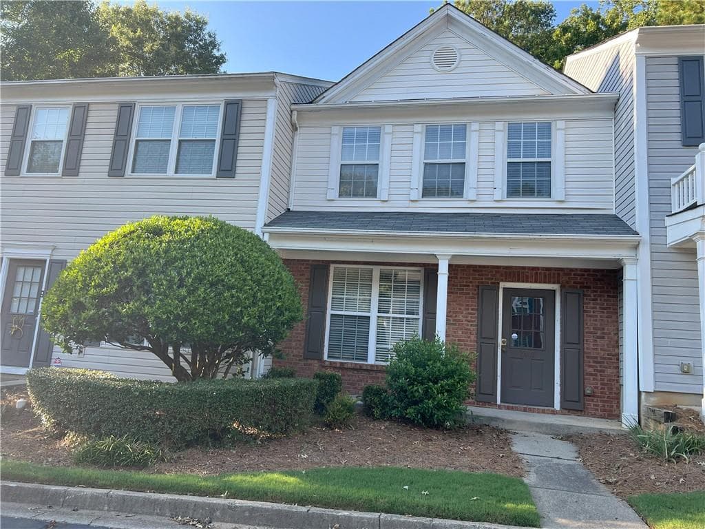 2 bedroom, 3 bathroom, 1,370 sq ft other for rent at 2010 Whitestone Place, Alpharetta, GA 30005 for $1,950 a month — photo 1 of 22