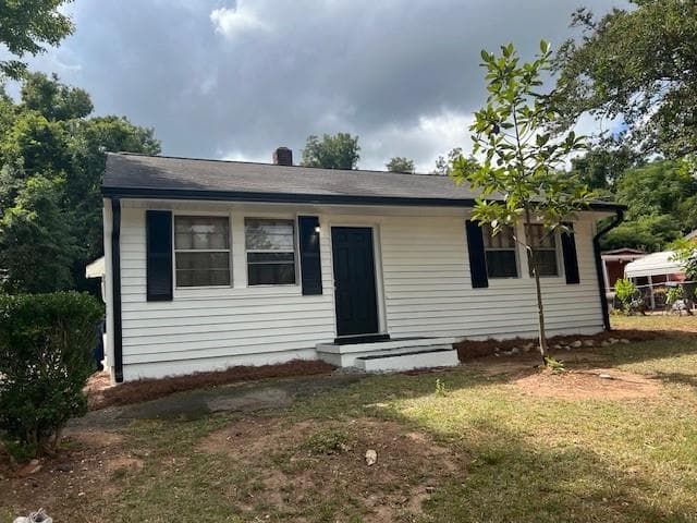 3 bedroom, 1 bathroom, 1,216 sq ft single family residence for sale at 616 S Harlem Circle, LaGrange, GA 30241 — photo 2