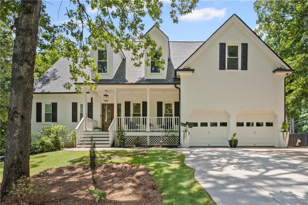 6 bedroom, 5 bathroom, 3,693 sq ft single family residence for sale at 1585 Roper Rd, Canton, GA 30115 — photo 2