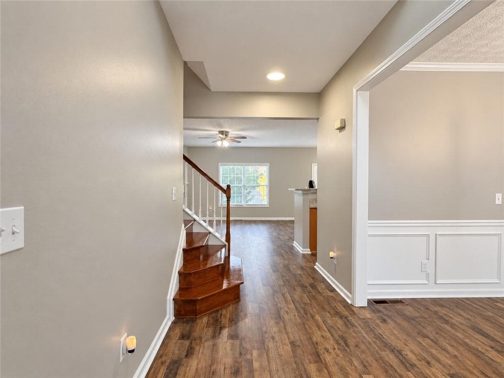 5 bedroom, 4 bathroom, 3,700 sq ft single family residence for sale at 4461 Plantation Mill Trail, Buford, GA 30519 — photo 6