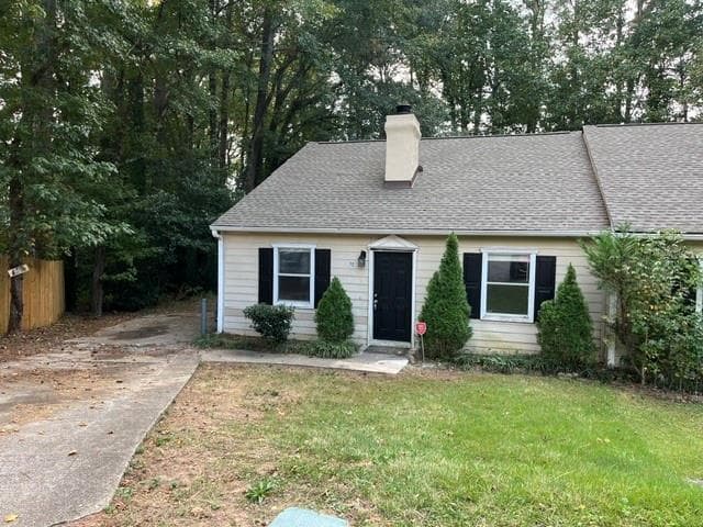 2 bedroom, 2 bathroom, 1,064 sq ft townhouse for sale at 212 Westland Circle, Marietta, GA 30064
