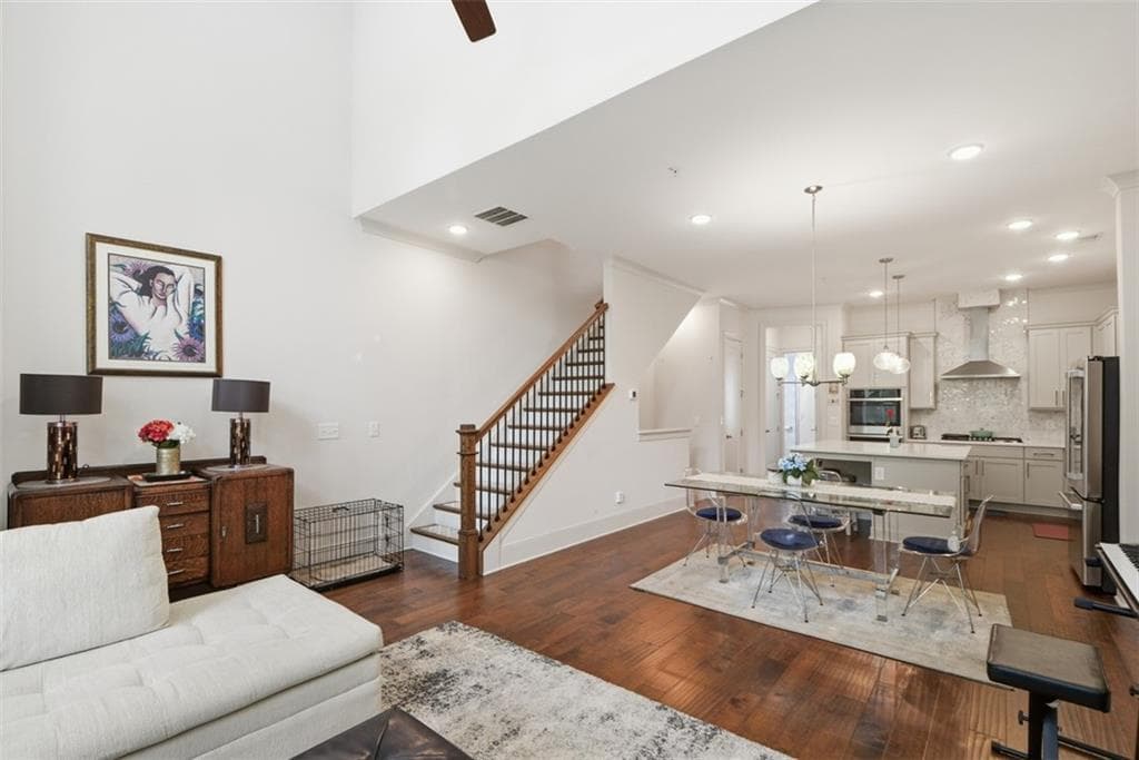3 bedroom, 3 bathroom, 1,986 sq ft townhouse for sale at 923 Katie Kerr Drive, Decatur, GA 30030 — photo 4