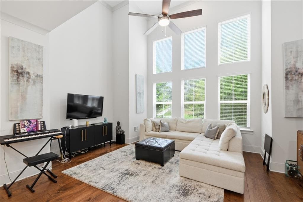 3 bedroom, 3 bathroom, 1,986 sq ft townhouse for sale at 923 Katie Kerr Drive, Decatur, GA 30030 — photo 5