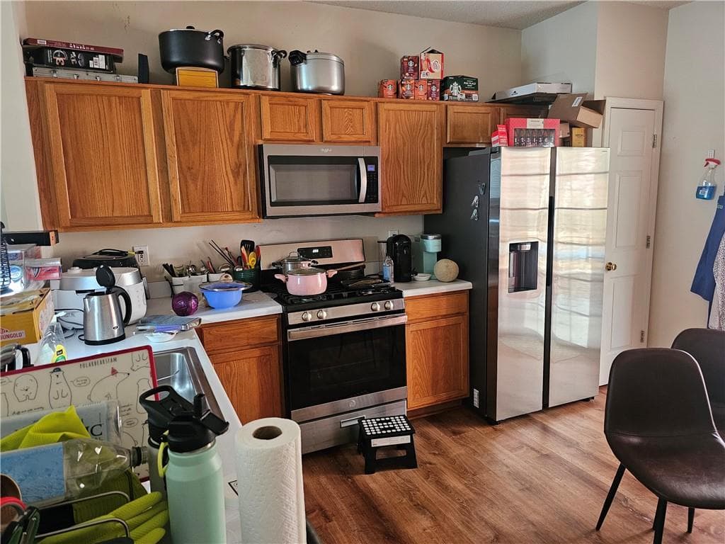 3 bedroom, 3 bathroom, 1,388 sq ft single family residence for sale at 3215 Oxwell Drive, Duluth, GA 30096 — photo 5