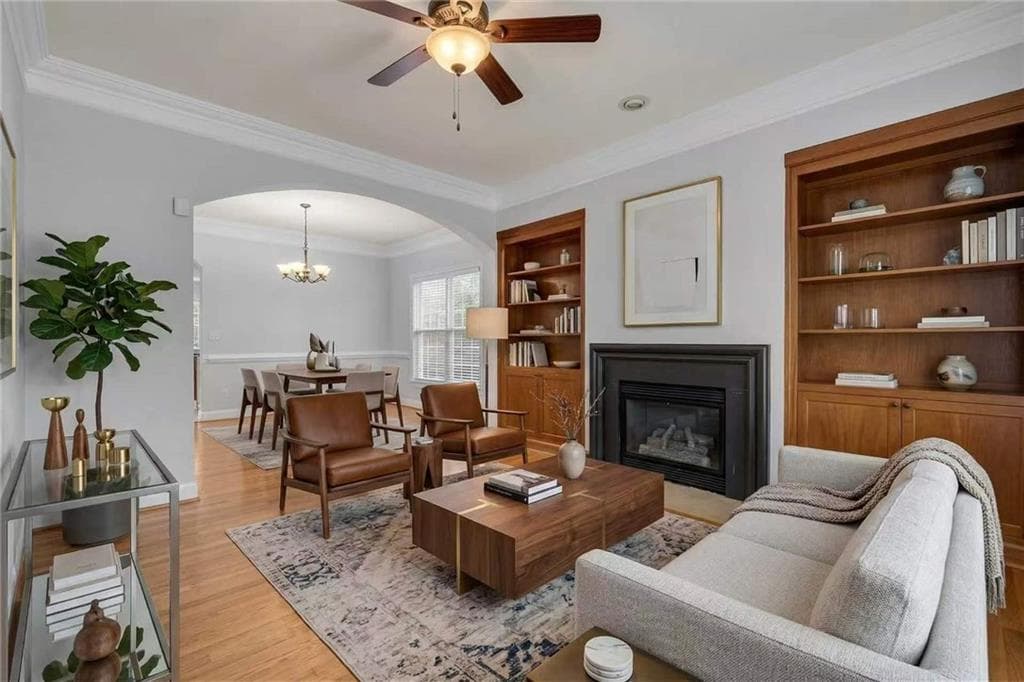 3 bedroom, 4 bathroom, 2,858 sq ft townhouse for sale at 1735 Peachtree Street, Atlanta, GA 30309 — photo 2