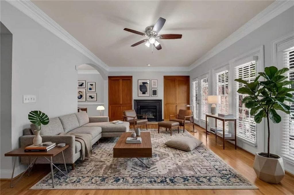 3 bedroom, 4 bathroom, 2,858 sq ft townhouse for sale at 1735 Peachtree Street, Atlanta, GA 30309 — photo 4