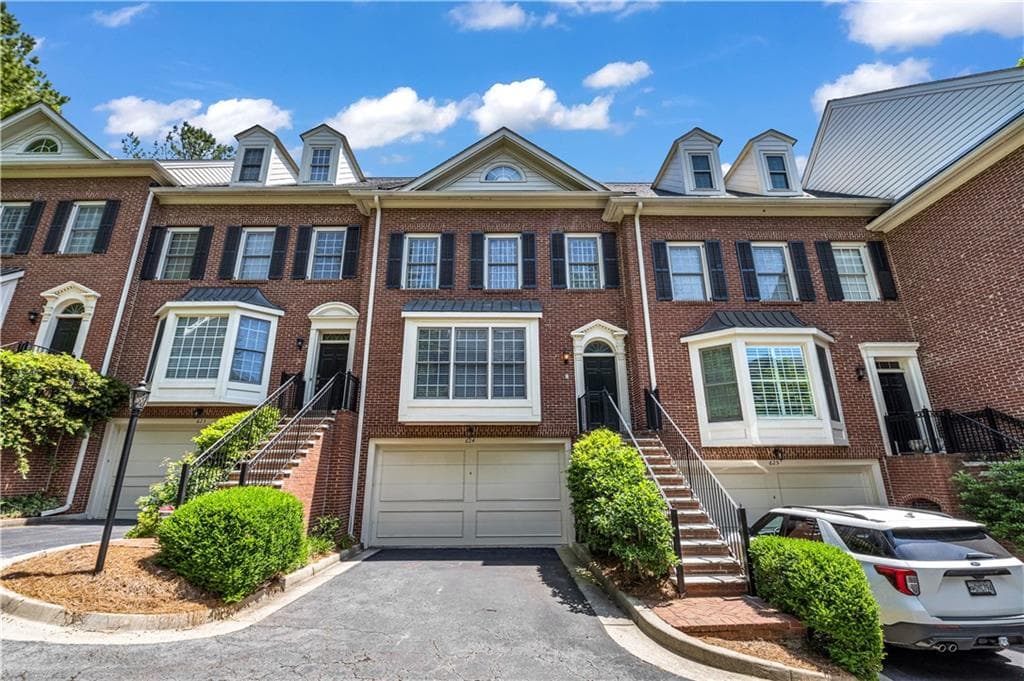 3 bedroom, 4 bathroom, 2,858 sq ft townhouse for sale at 1735 Peachtree Street, Atlanta, GA 30309 — photo 9