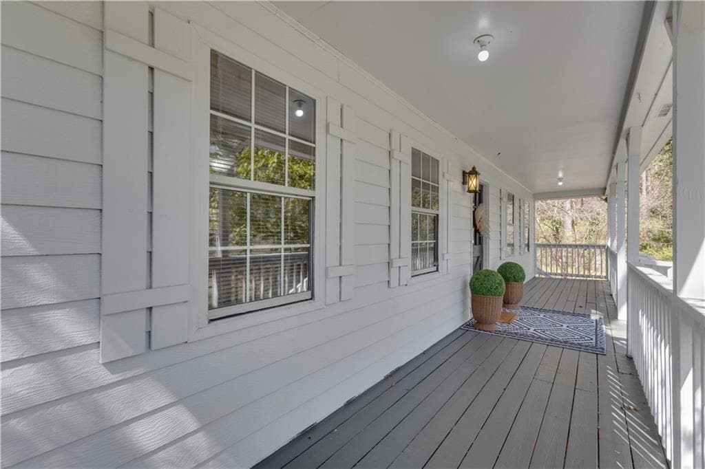 3 bedroom, 2 bathroom, 1,729 sq ft single family residence for sale at 11855 Jones Ferry Road, Chattahoochee Hills, GA 30268 — photo 8