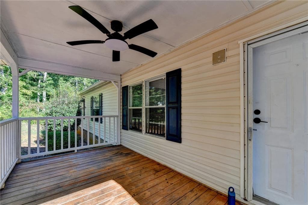 4 bedroom, 2 bathroom, 2,016 sq ft single family residence for sale at 5500 Hemlock Court, Lula, GA 30554 — photo 10