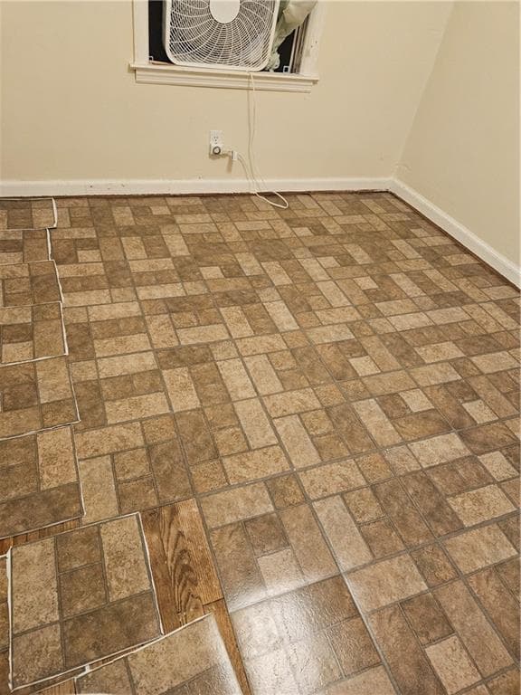 3 bedroom, 1 bathroom, 1,100 sq ft single family residence for sale at 117 Lake Drive, Griffin, GA 30223 — photo 5