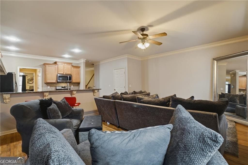4 bedroom, 3 bathroom, 1,896 sq ft townhouse for sale at 4414 George David Way, Powder Springs, GA 30127 — photo 6