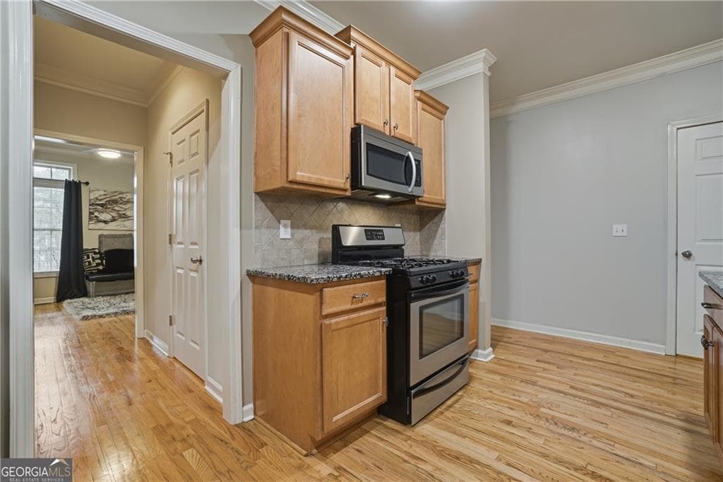 4 bedroom, 3 bathroom, 1,896 sq ft townhouse for sale at 4414 George David Way, Powder Springs, GA 30127 — photo 8