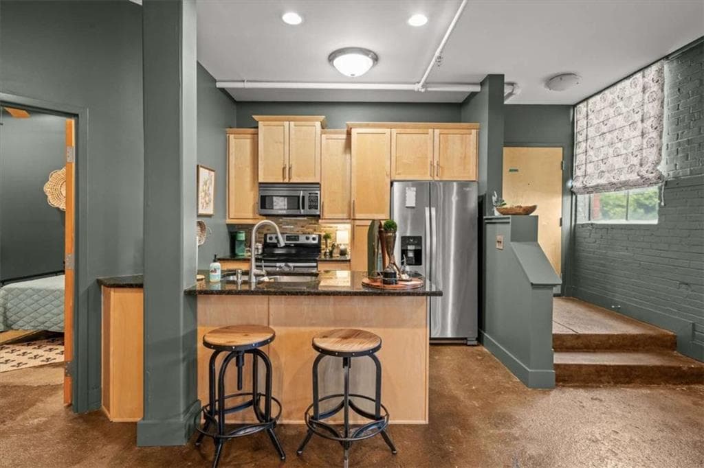 2 bedroom, 1 bathroom, 1,094 sq ft single family residence for sale at 205 Johnson Avenue, Carrollton, GA 30117 — photo 8