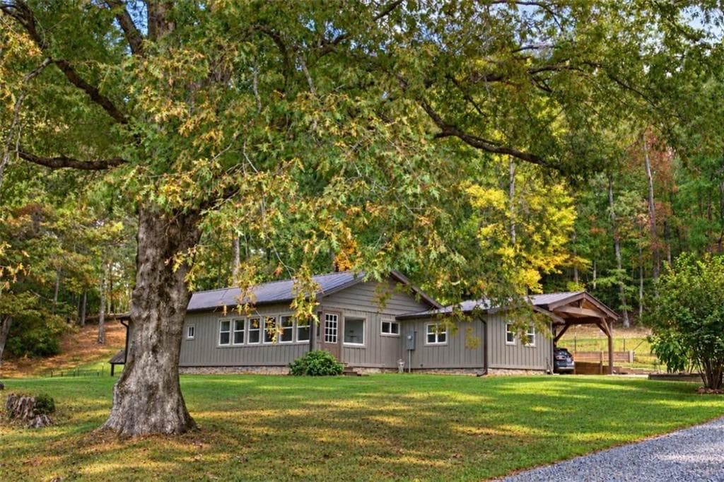 2 bedroom, 2 bathroom, 1,850 sq ft single family residence for sale at 18131 Morganton Highway, Morganton, GA 30560 — photo 2