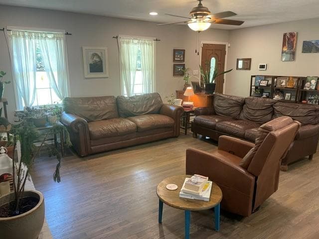 3 bedroom, 2 bathroom, 1,630 sq ft single family residence for sale at 2275 Post Oak Drive, Duluth, GA 30097 — photo 6