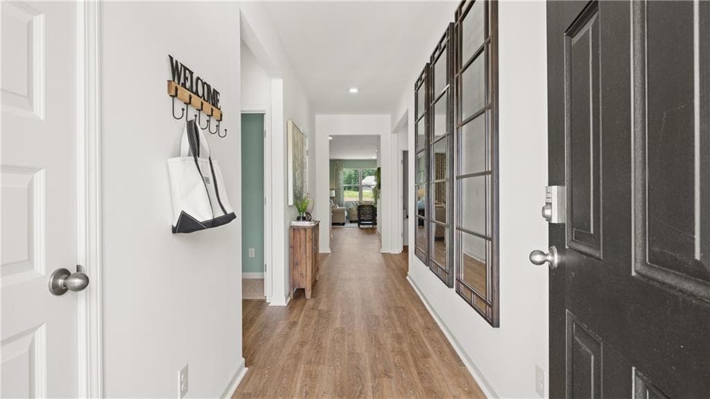 4 bedroom, 2 bathroom, 2,018 sq ft single family residence for sale at 512 Alder Lane Court, Griffin, GA 30223 — photo 3