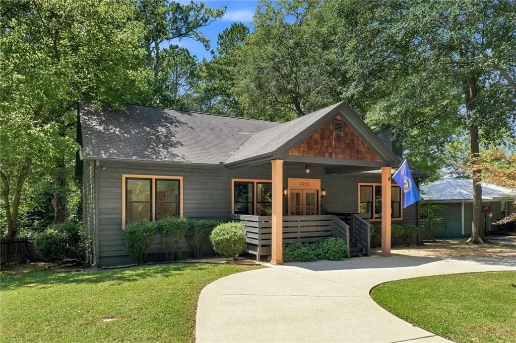 4 bedroom, 4 bathroom, 1,960 sq ft single family residence for rent at 2222 Spink Street, Atlanta, GA 30318 for $4,600 a month — photo 6
