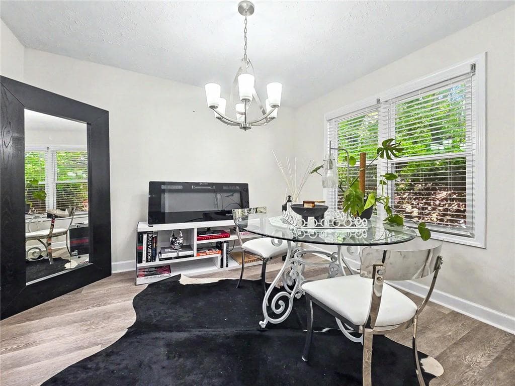 3 bedroom, 3 bathroom, 1,638 sq ft single family residence for sale at 5601 Tunbridge Wells Road, Lithonia, GA 30058 — photo 10