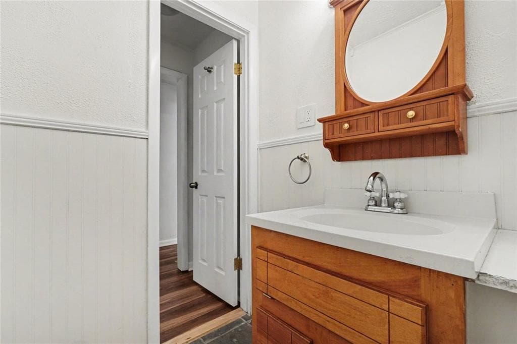 4 bedroom, 3 bathroom, 1,851 sq ft single family residence for sale at 1229 Deleon Court, Clarkston, GA 30021 — photo 9