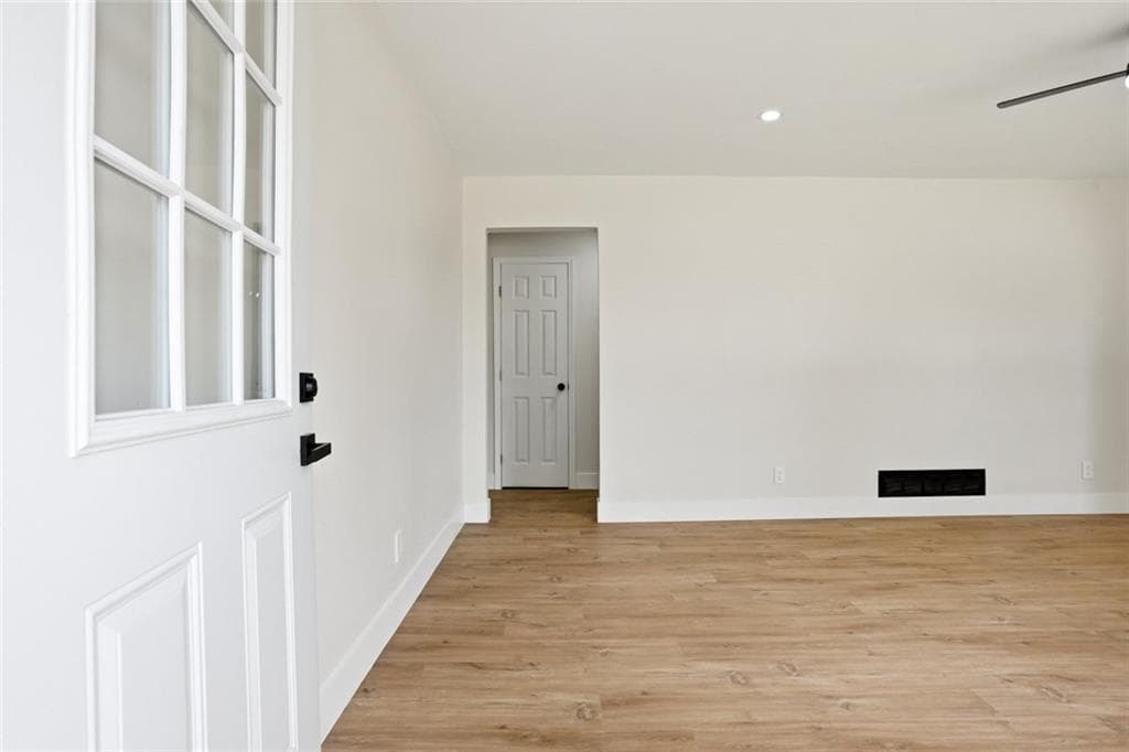 4 bedroom, 2 bathroom, 1,748 sq ft single family residence for sale at 1902 Mural Circle, Morrow, GA 30260 — photo 6