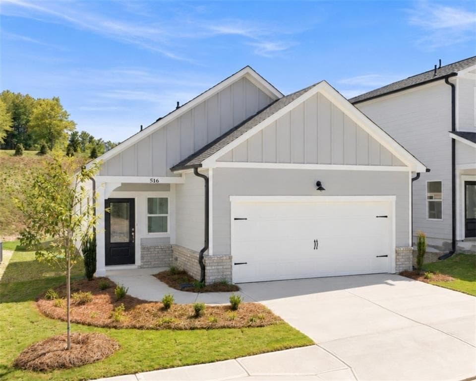 3 bedroom, 2 bathroom, 1,293 sq ft single family residence for sale at 516 Loblolly Lane, Canton, GA 30114 — photo 2
