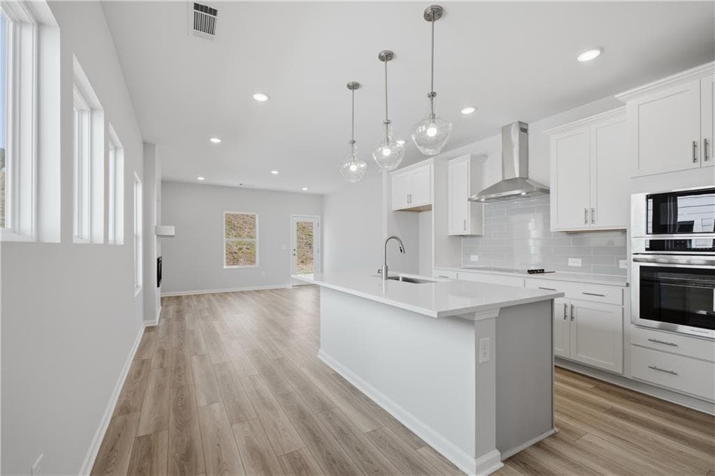 3 bedroom, 2 bathroom, 1,293 sq ft single family residence for sale at 516 Loblolly Lane, Canton, GA 30114 — photo 4