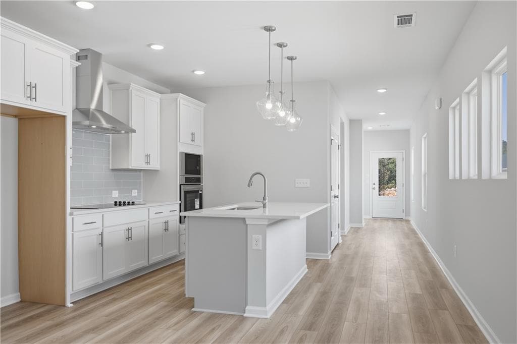 3 bedroom, 2 bathroom, 1,293 sq ft single family residence for sale at 516 Loblolly Lane, Canton, GA 30114 — photo 5