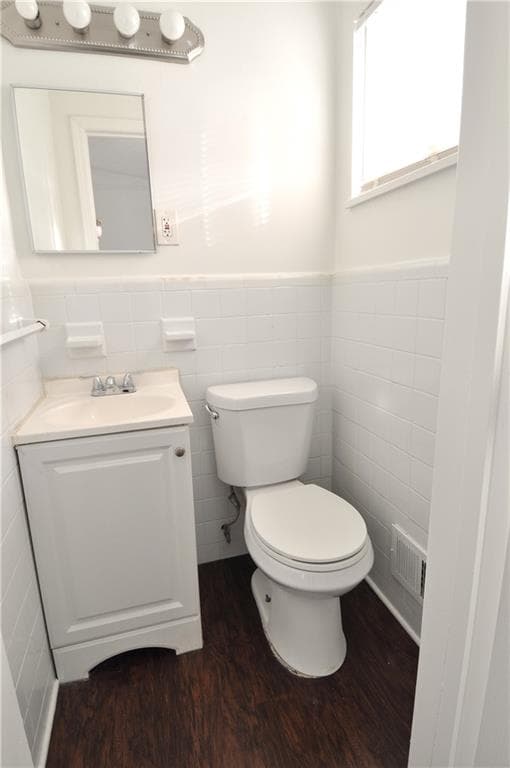 3 bedroom, 2 bathroom, 1,306 sq ft single family residence for rent at 2351 Pinewood Drive, Decatur, GA 30032 for $1,924 a month — photo 10