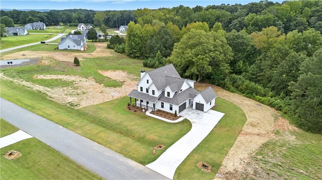 4 bedroom, 5 bathroom, 3,155 sq ft single family residence for sale at 95 Old Town Road, Dacula, GA 30019 — photo 4