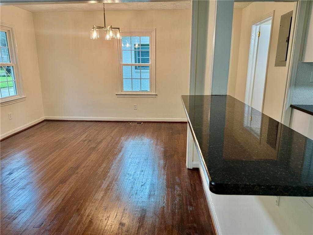 2 bedroom, 2 bathroom, 912 sq ft single family residence for sale at 1708 Jobeth Avenue, Atlanta, GA 30316 — photo 9
