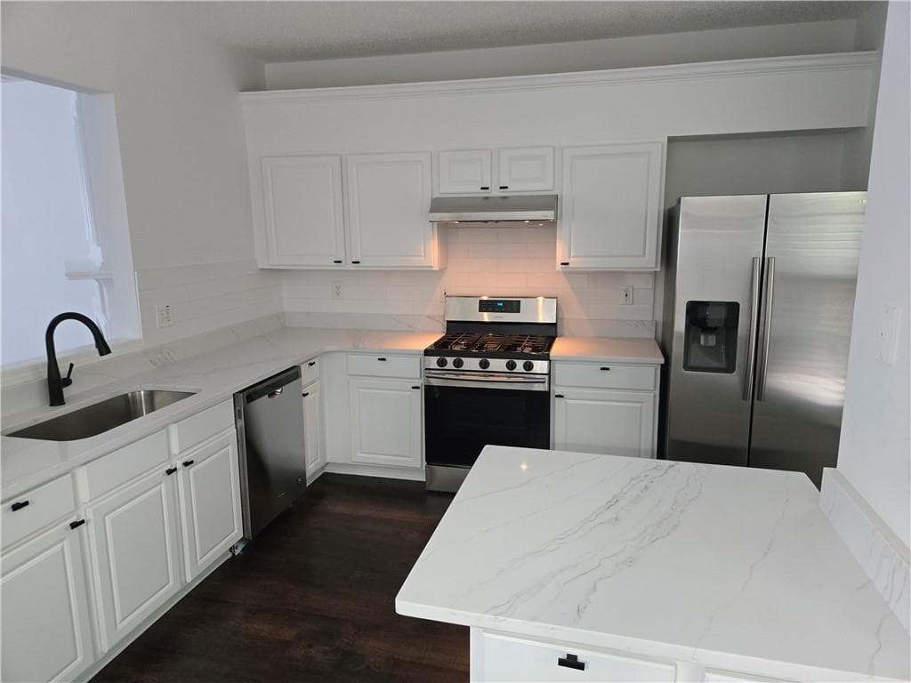 3 bedroom, 3 bathroom, 1,456 sq ft townhouse for rent at 5254 Reps Trace, Norcross, GA 30071 for $2,095 a month — photo 4