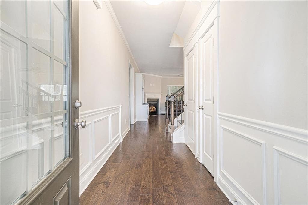 5 bedroom, 4 bathroom, 4,666 sq ft single family residence for sale at 1053 Ruddy Duck Drive, Jefferson, GA 30549 — photo 4