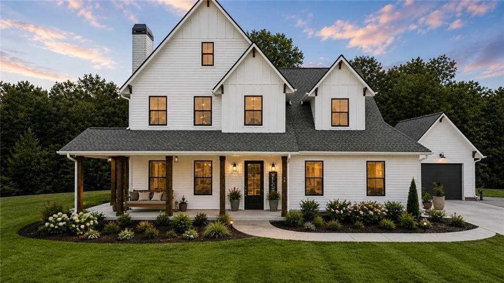 4 bedroom, 5 bathroom, 3,155 sq ft single family residence for sale at 95 Old Town Road, Dacula, GA 30019 — photo 2