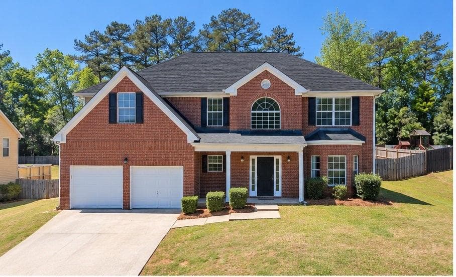 4 bedroom, 3 bathroom, 3,014 sq ft home for sale at 2381 Watson Fain Trail, Loganville, GA