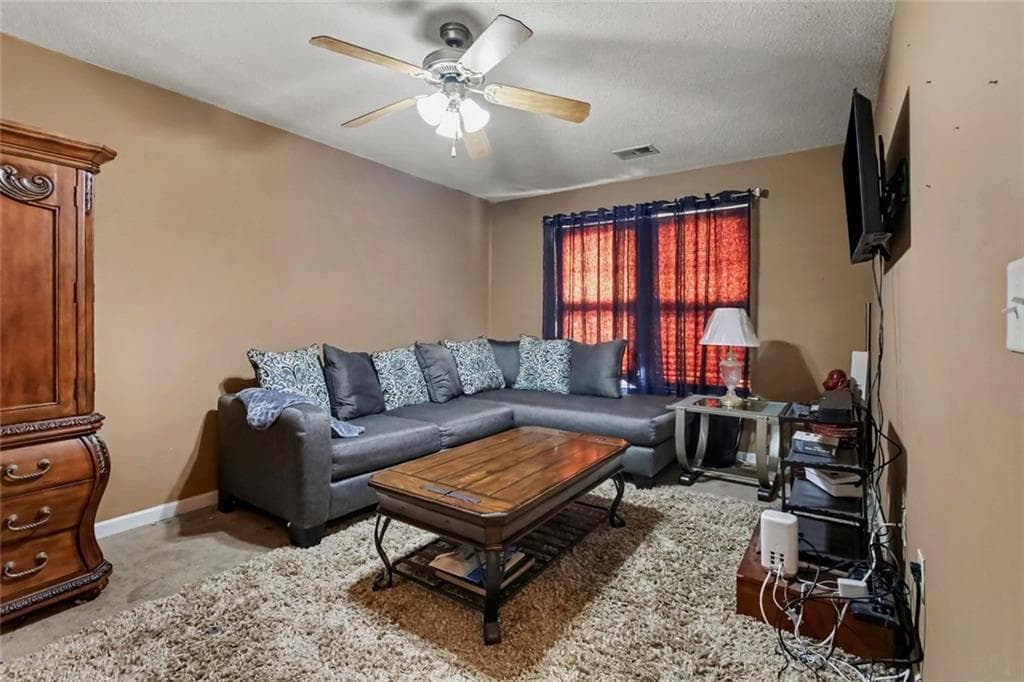 3 bedroom, 3 bathroom, 1,860 sq ft single family residence for sale at 118 Jaclyn Way, Fairburn, GA 30213 — photo 8