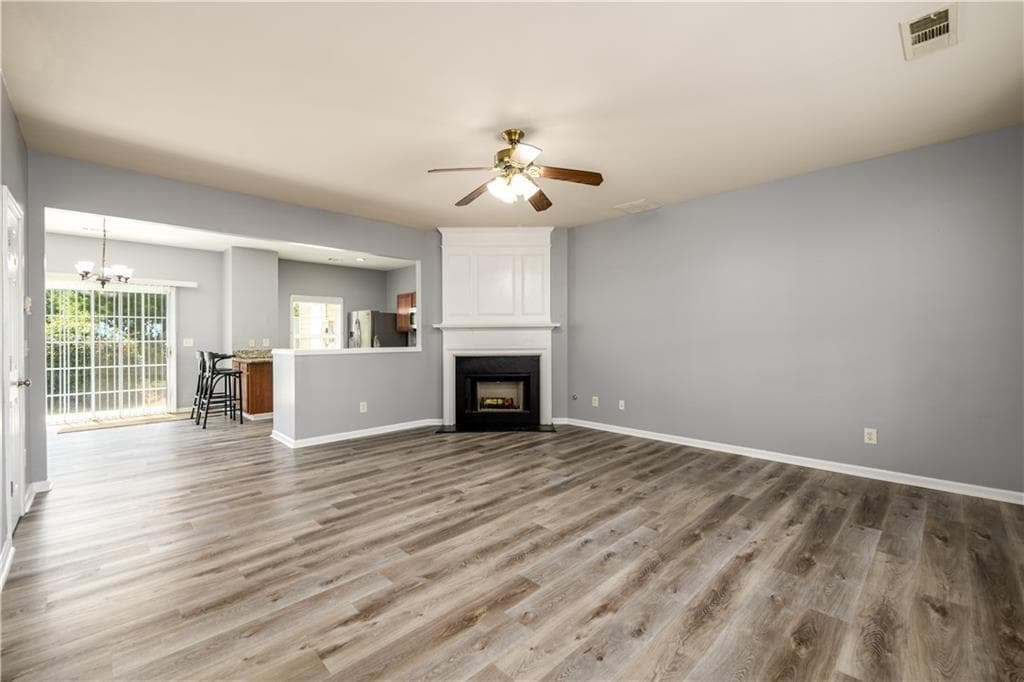 3 bedroom, 3 bathroom, 1,386 sq ft townhouse for rent at 1044 Prestwyck Court, Alpharetta, GA 30004 for $2,325 a month — photo 8