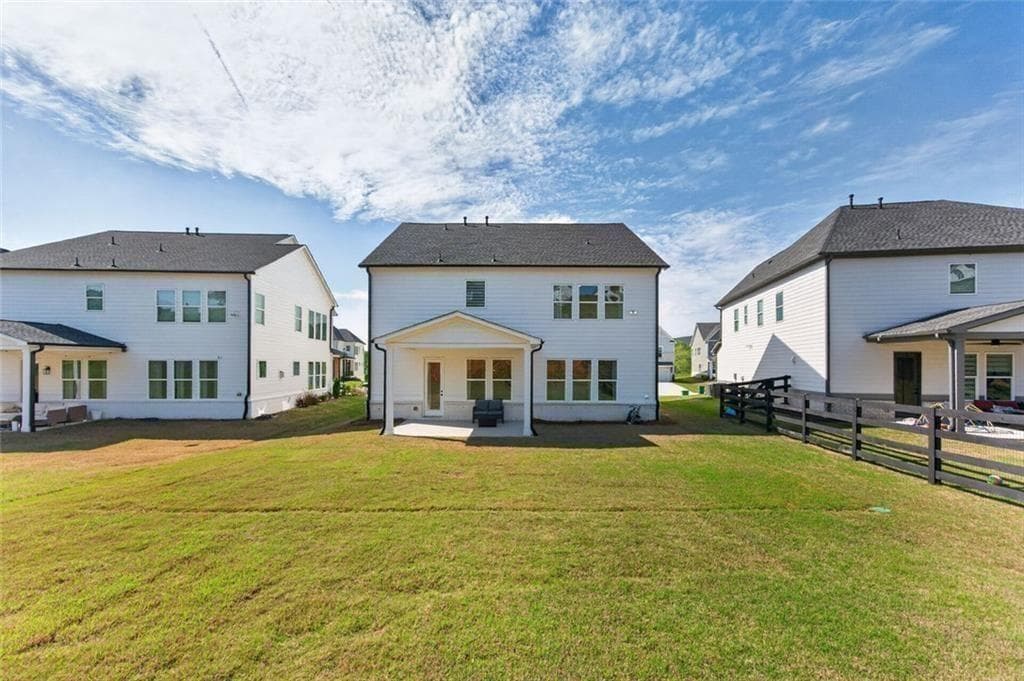 5 bedroom, 4 bathroom, 3,415 sq ft single family residence for sale at 5014 Baywood Lane, Woodstock, GA 30188 — photo 9