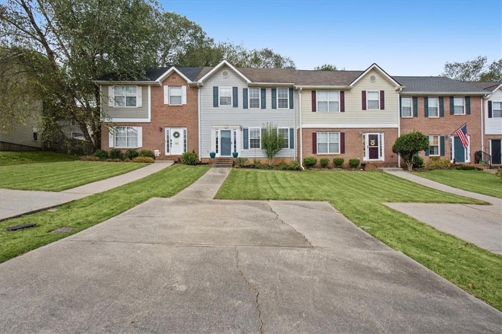 2 bedroom, 3 bathroom, 1,348 sq ft townhouse for sale at 115 Westside Chase, Cartersville, GA 30120 — photo 2